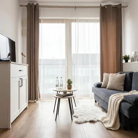 Prime Mokotow Two-bedroom ワルシャワ